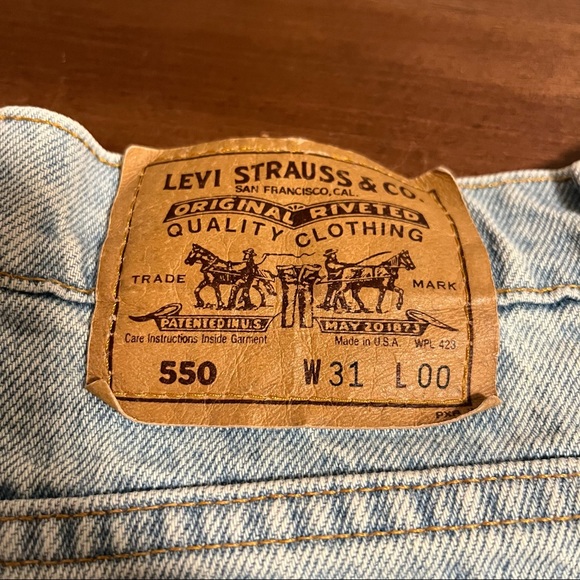 Vintage orange tag Levi 550 shorts - Picture 4 of 7